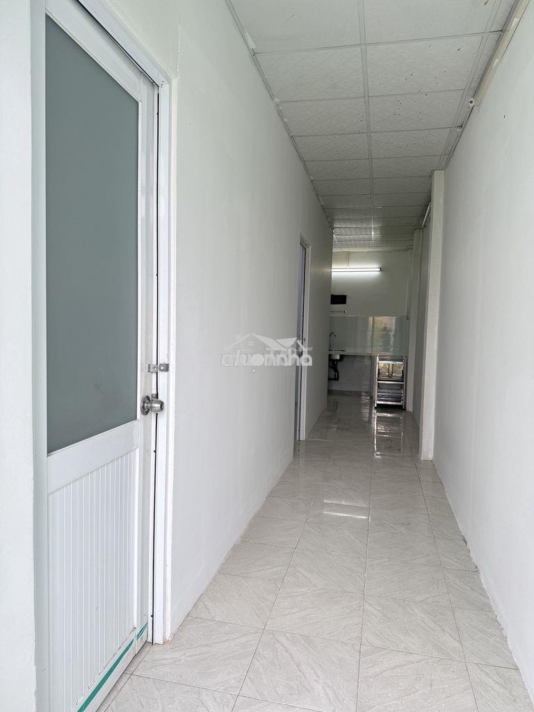 Cho thuê tầng 1  có 2 phòng ngủ - 3