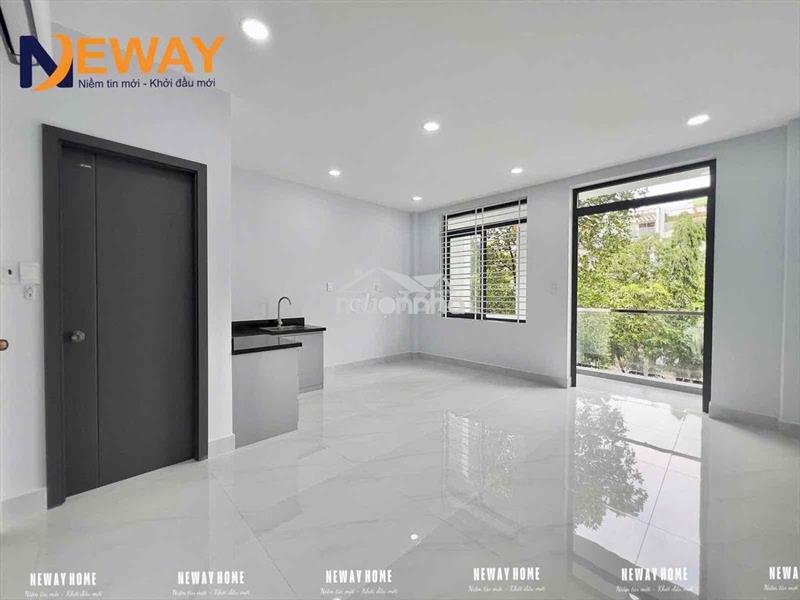 Khai trương nhà mới toà thang máy ban công thoáng ngay kdc 6b