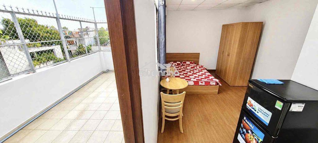 Full nội thất gần ngay bến xe q8 có sân phơi siêu thoáng giá 4tr2 - 3
