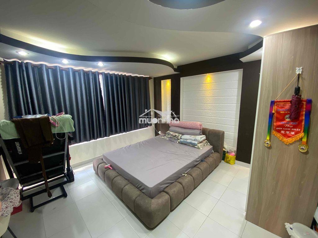Nhà đẹp btct 5 tầng - full nội thất cao cấp - hoàn công  - quận 3 - 4