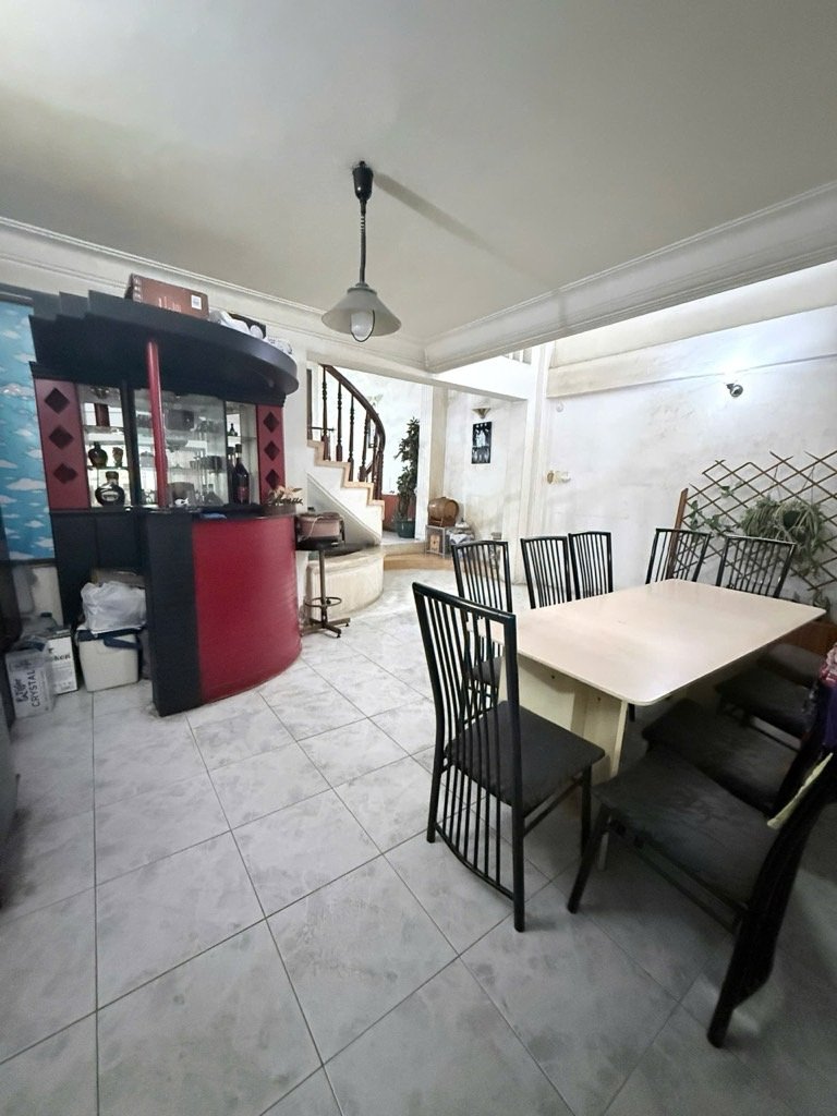 Trung tâm q.1 - thạch thị thanh – p. tân định - dt: 6*22.5m- 56 tỷ  - 4
