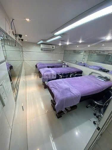 Mặt tiền  huỳnh văn bánh - phú nhuận – dt: 40m2 –4 tầng - 11 tỷ 2 - 3