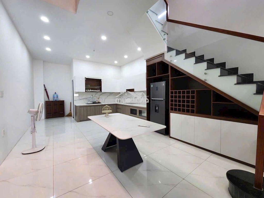 Cho thuê nhà khu công nghiệp đại đăng 3pn 4wc - 3