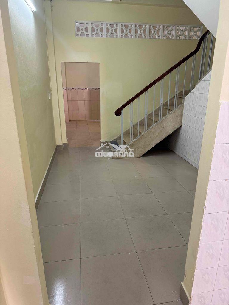 Hot! hẻm vườn lài, phú thọ hoài. dt 4*12 có 2pn và 2wc. gía 8 triệu - 3