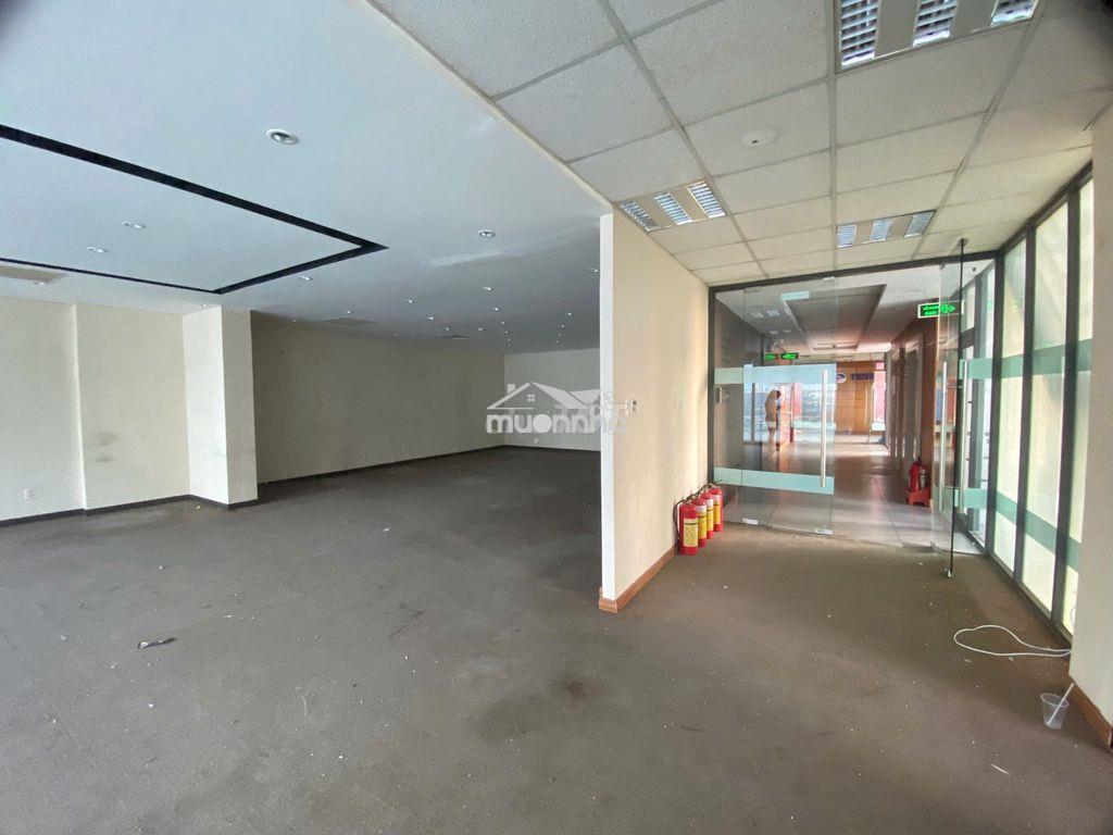 Giá thuê 28$/m2 trục hành chính nguyễn huệ - hơn 300m2 sàn – quận 1 - 2