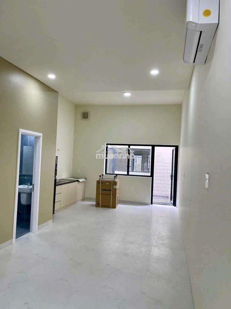 Cho thuê nhà phố liền kề bình chuẩn - 2