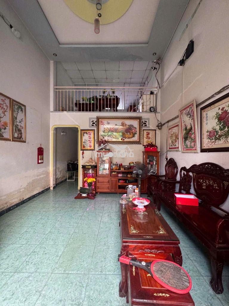 Bán nhà mặt tiền nhánh trần văn mười kinh doanh mua bán dược hóc môn