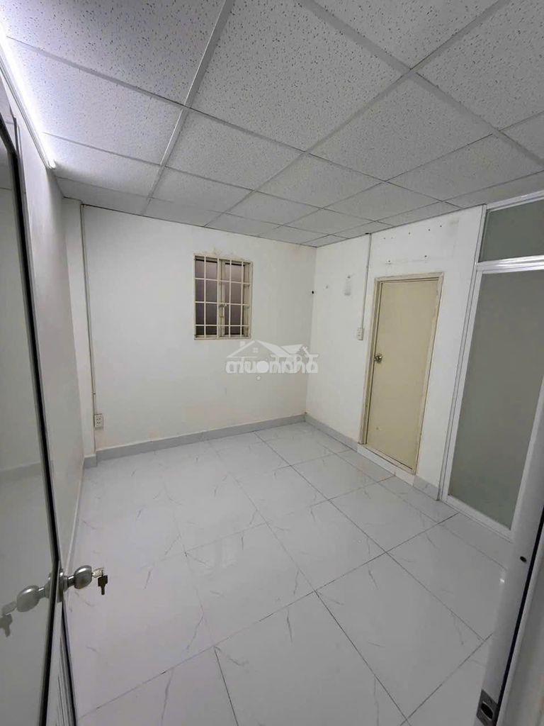 Cho thuê nhà đường vườn lài hẻm thông 4 x 12 m đúc lửng : 1 pn , 2 wc - 4