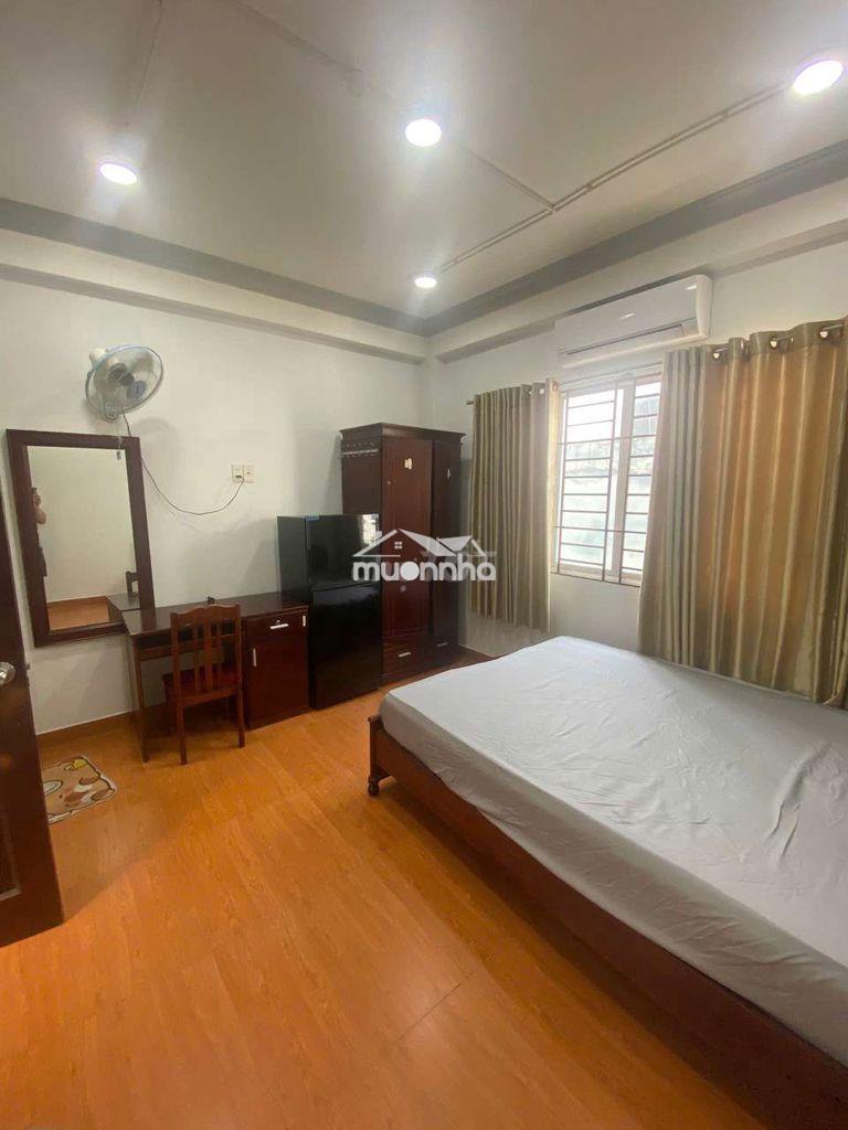 Phòng ở ngay chỉ 5triệu full nội thất _quận 1