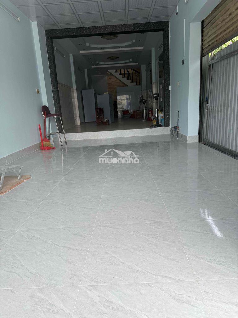 Nhà góc 2 mặt tiền đường nơ trang long 80m 2 tầng