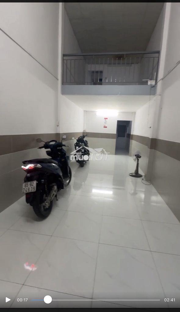 Cho thuê nhà hẻm 154 nguyễn biểu, q5