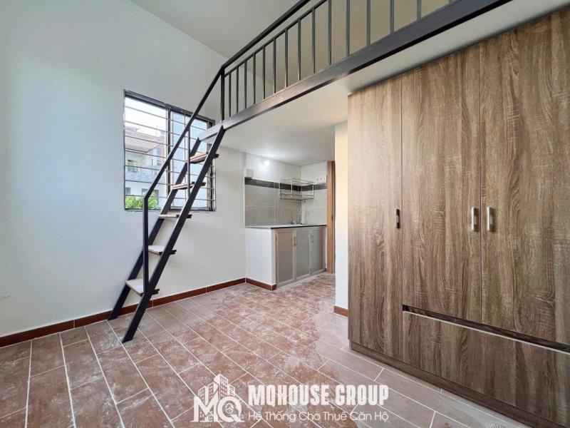 Cho thuê căn duplex cửa sổ hơn 25m2 ngay đh văn lang