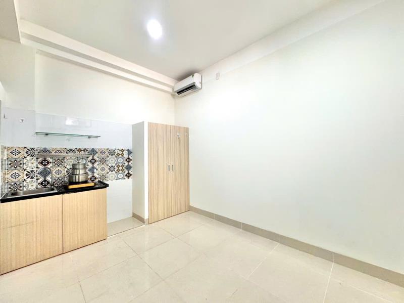 Phòng mới 100% full nội thất xịn xò giá sinh viên ngay bùi đình túy gần ngã tư hàng xanh các đh lớn - 2