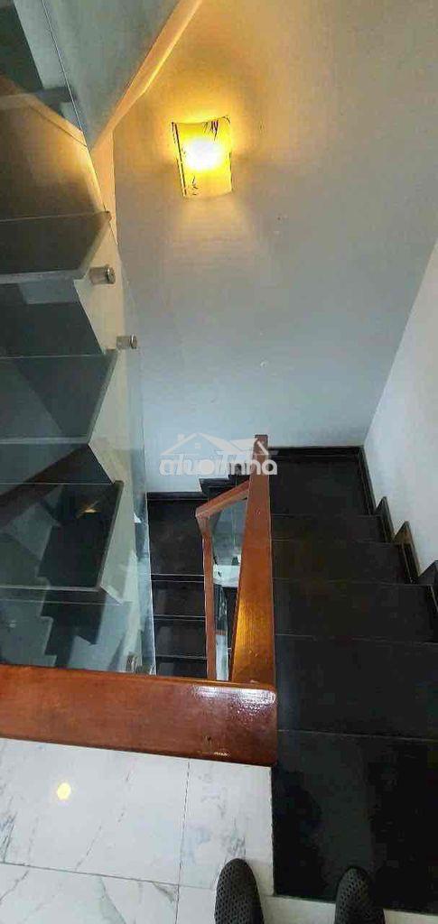 Nhà 1 trệt 3 lầu sân thượng 4pn hẻm xe xe bùi văn ba quận 7 - 3