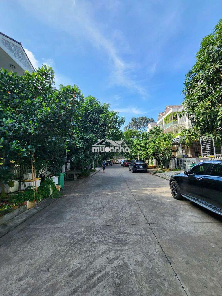 Biệt thự khu jamona biệt lập gần sông mát mẻ - 2