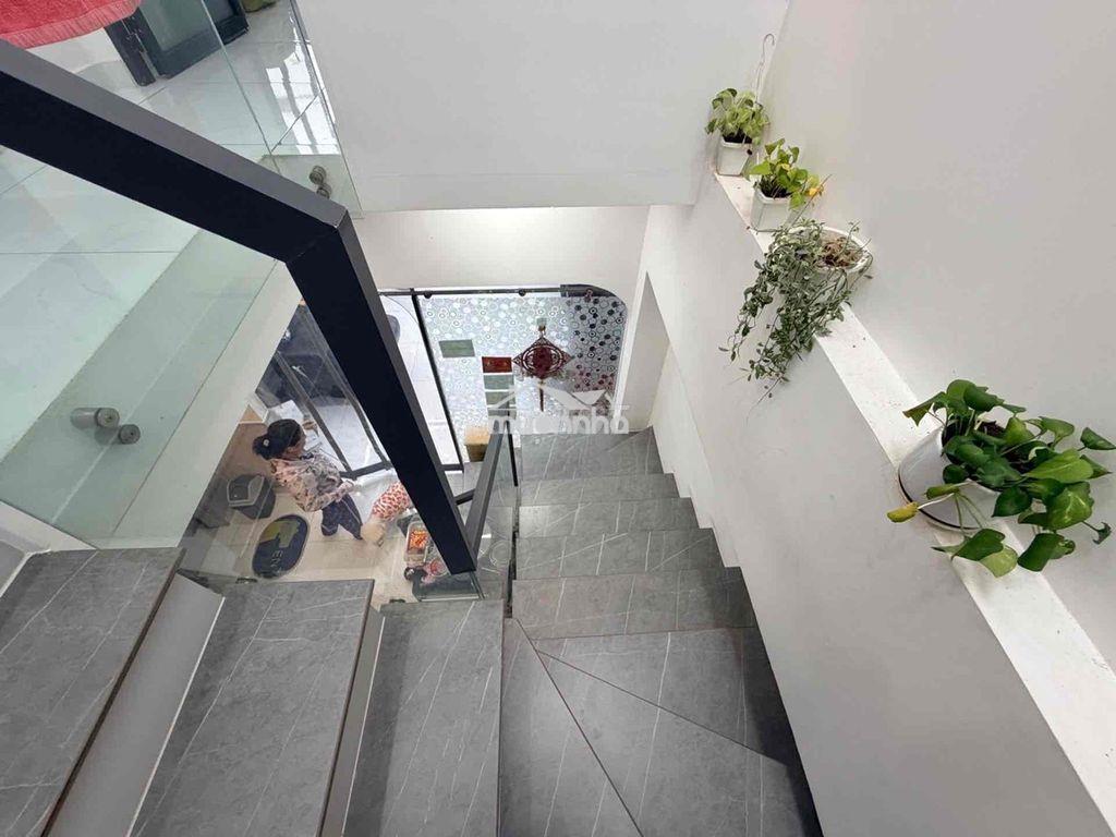 🏡 2 tầng mới keng - vô ở ngay - gần học viện cán bộ chu văn an p12 bìn - 3