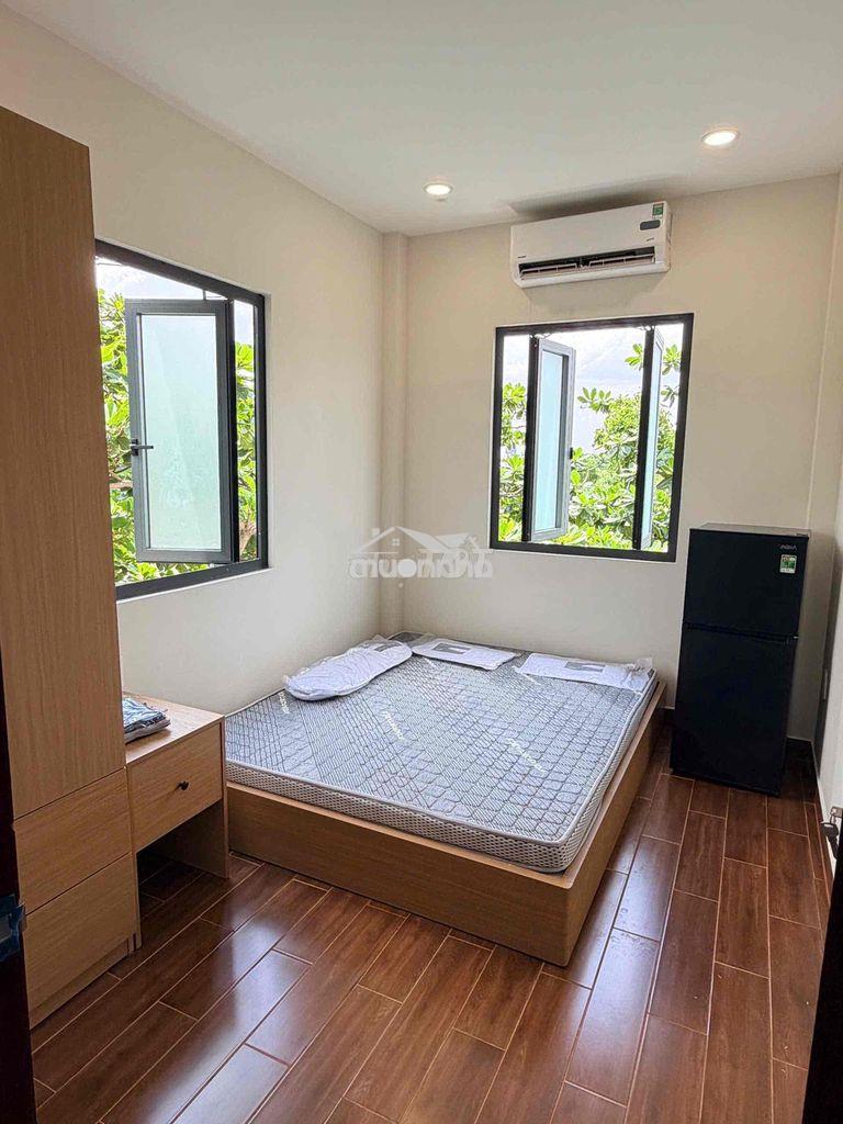 Cho thuê căn 3pn 2wc_ nguyễn xí , full nội thất ban công lớn