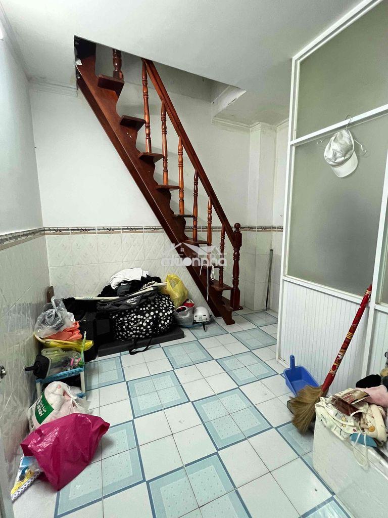 Cho thuê hẻm trần xuân soạn 3m x 7m - 2 lầu - 2pn - 2 wc - 3