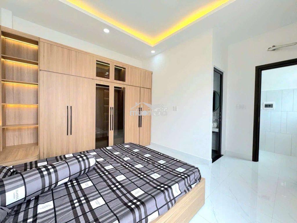 Bán nhà 3 tầng, cạnh himlam, quận 7, view bitexco, 4.98 tỷ - 4