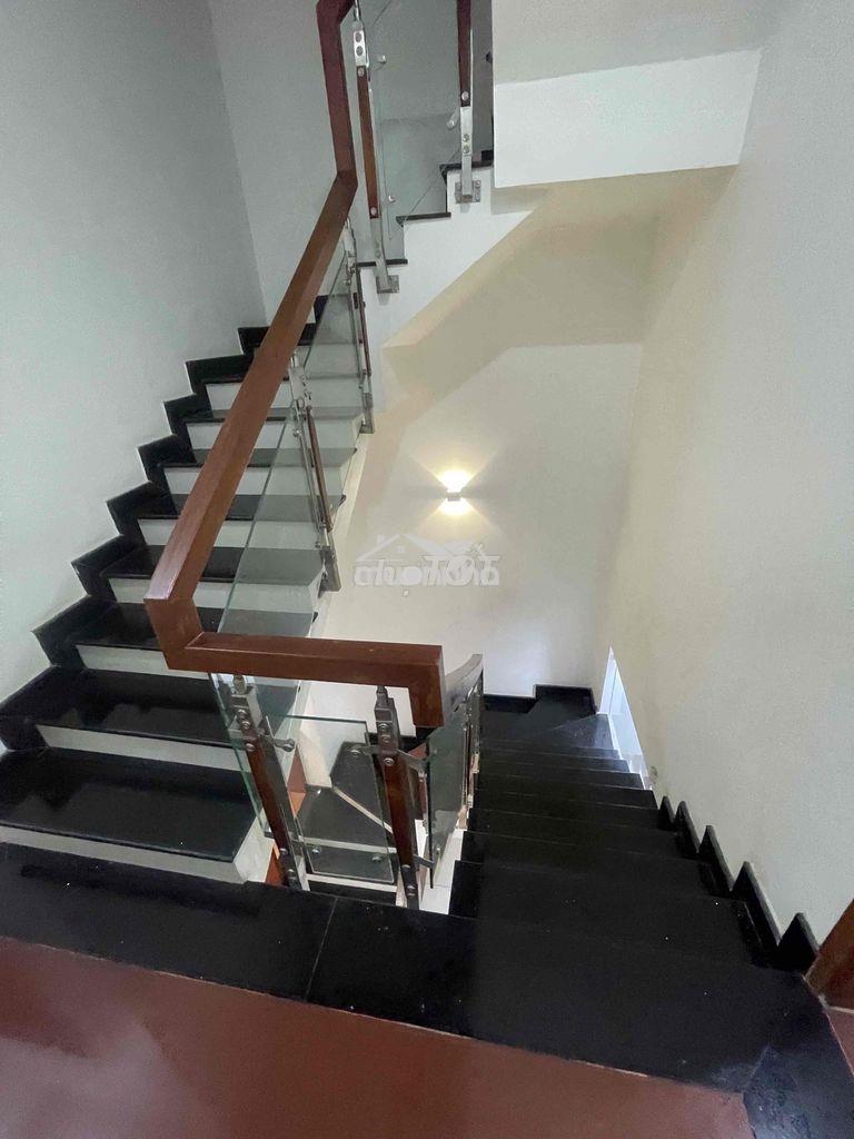 Nhà 4 tầng xe hơi ngủ trong nhà hẻm đường 182 lã xuân oai - 3