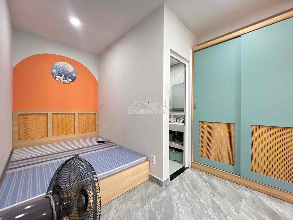 Cho thuê căn hộ 1 phòng ngủ + 1 khách ban công riêng siêu thoáng - 2
