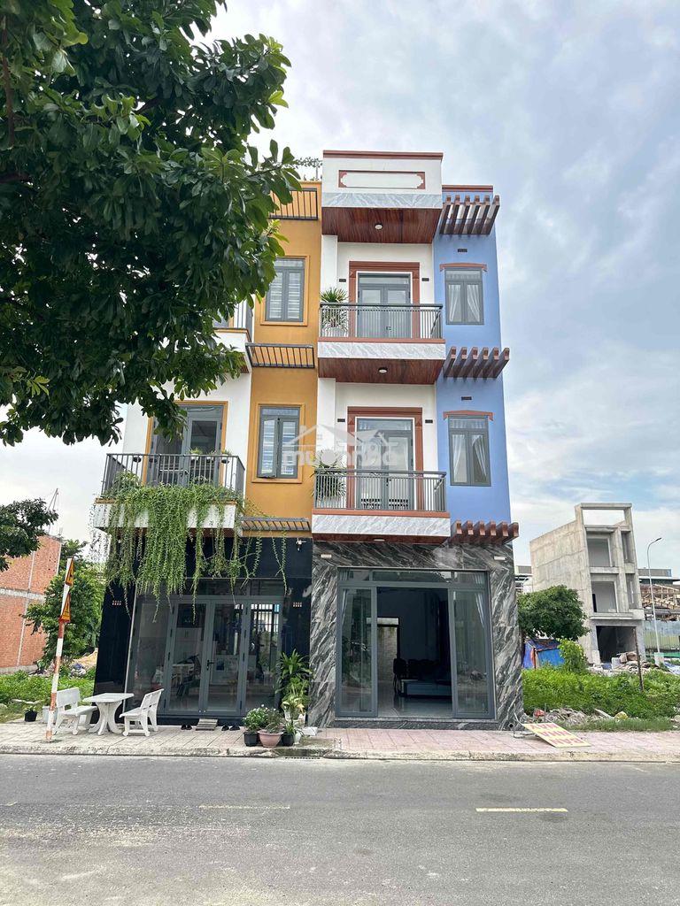 Nhà trục chính an phú giảm 300tr bán gấp, cách dt743 100m