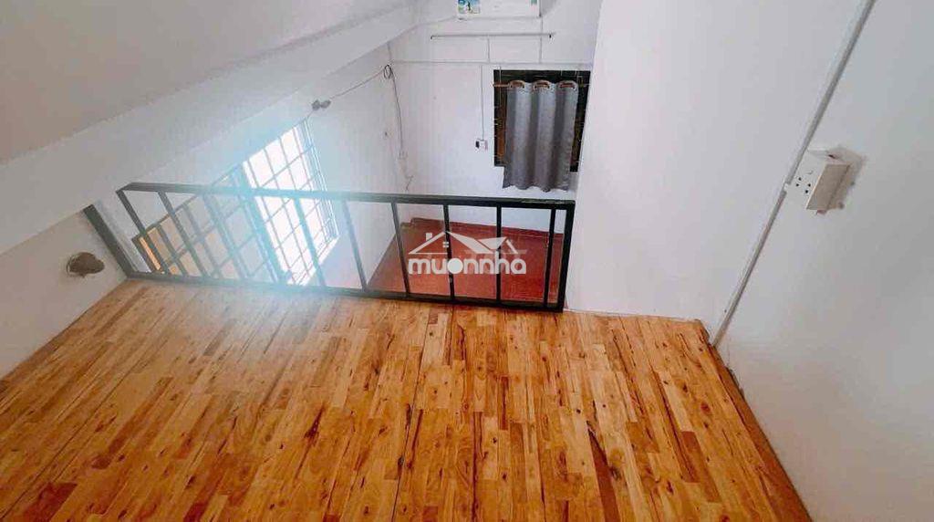 Duplex cửa sổ trời - gác cao chỉ 4.xxx ngay trung tâm q3 - 3