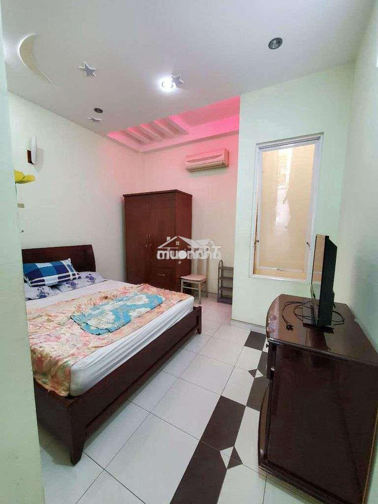 Nahf cho thuê nguyên căn cho nhóm bạn ở