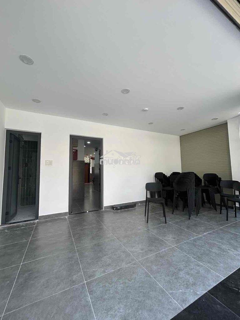 Chdv cao cấp 6 tầng, khoán 85trieu. giảm 1ty - 4