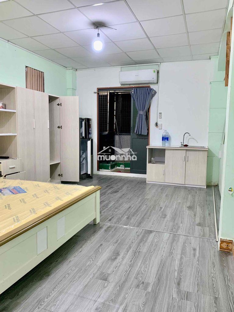 Phòng mới setup sát sân bay- vincom cộng hoà - 3
