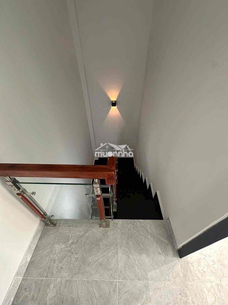 Nhà 2 lầu hẻm 88 nguyễn văn quỳ  4.3x7m2 - 4