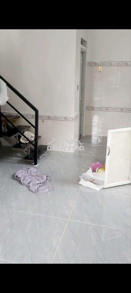 Nhà nguyên căn 1 lầu,gần chợ thủ đức - 3