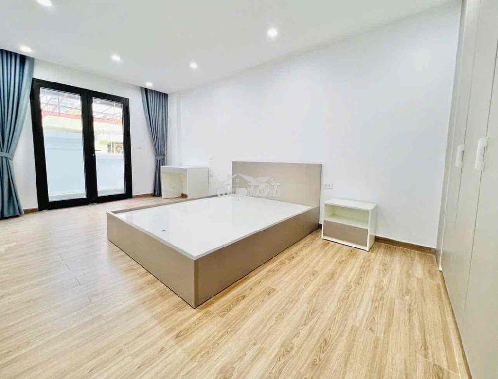 Căn hộ 1 phòng ngủ 40m2 full nội thất cao cấp - ngay hoàng văn thụ - 2
