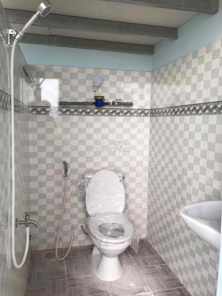 Phòng gần chợ gò vấp,bờ sông dương quảng hàm p5 - 3