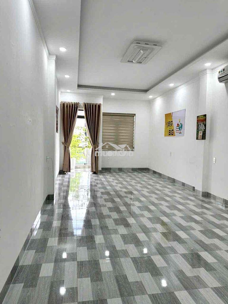 Nhà 1 trệt 2 lầu kế đt743 cách ngã 6 an phú hơn 1km,4p ngủ,đường 7m - 2