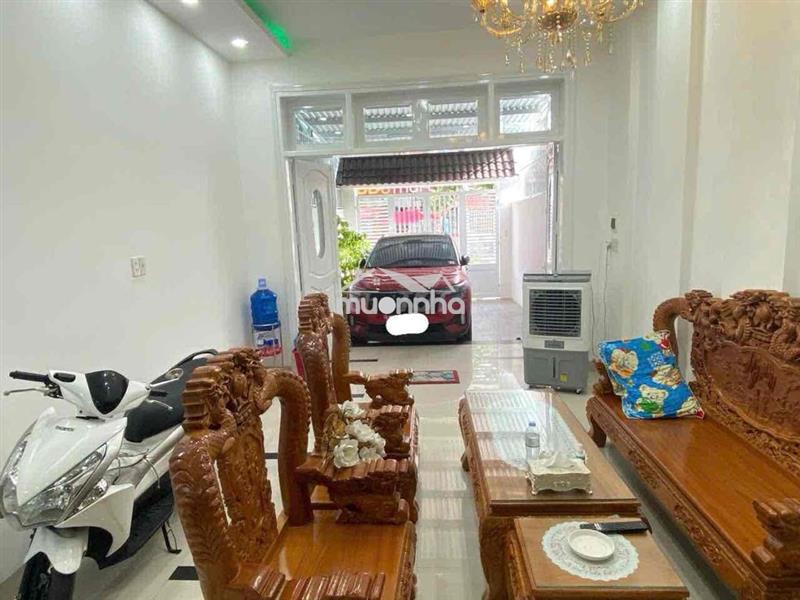 Lvcc cho thuê nhà 4 tầng mt đường có sân ô tô - khu bàn cờ nha trang