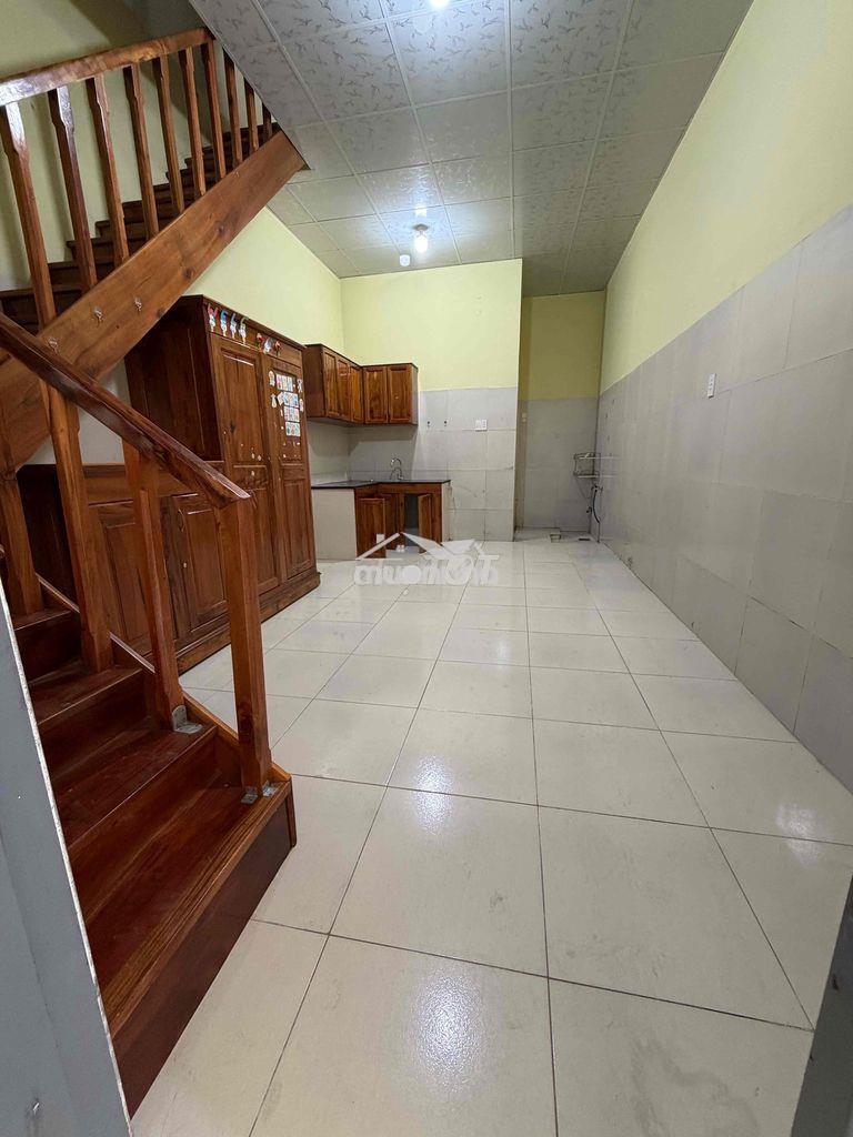 Cho thuê căn hộ 1 trệt 1 lầu 2 phòng ngủ 1 wc