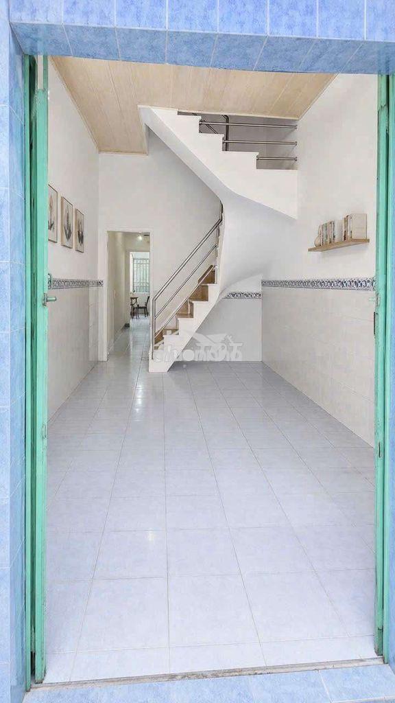 🏠🏠 Cho thuê nhà nguyên căn đường an bình, p.6, q.5
💢 dt