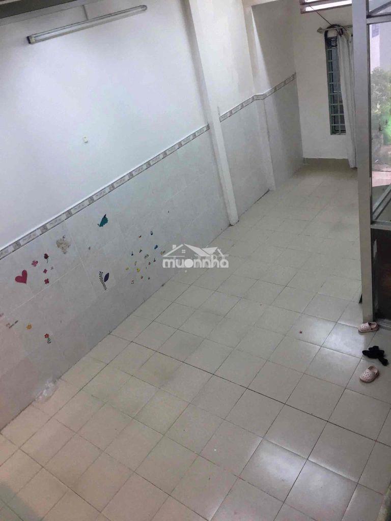 Nhà trệt 1 lầu ngang 4 dài 10, nơ trang long - 2