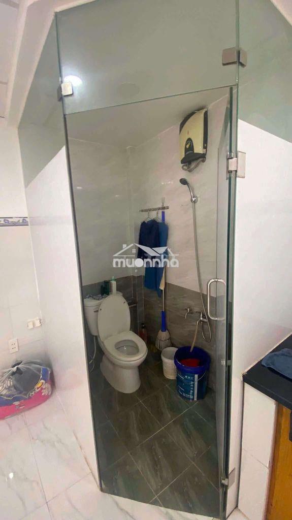 Cho thuê nhà nguyên căn tại trần bình trọng p5 bình thạnh - 3