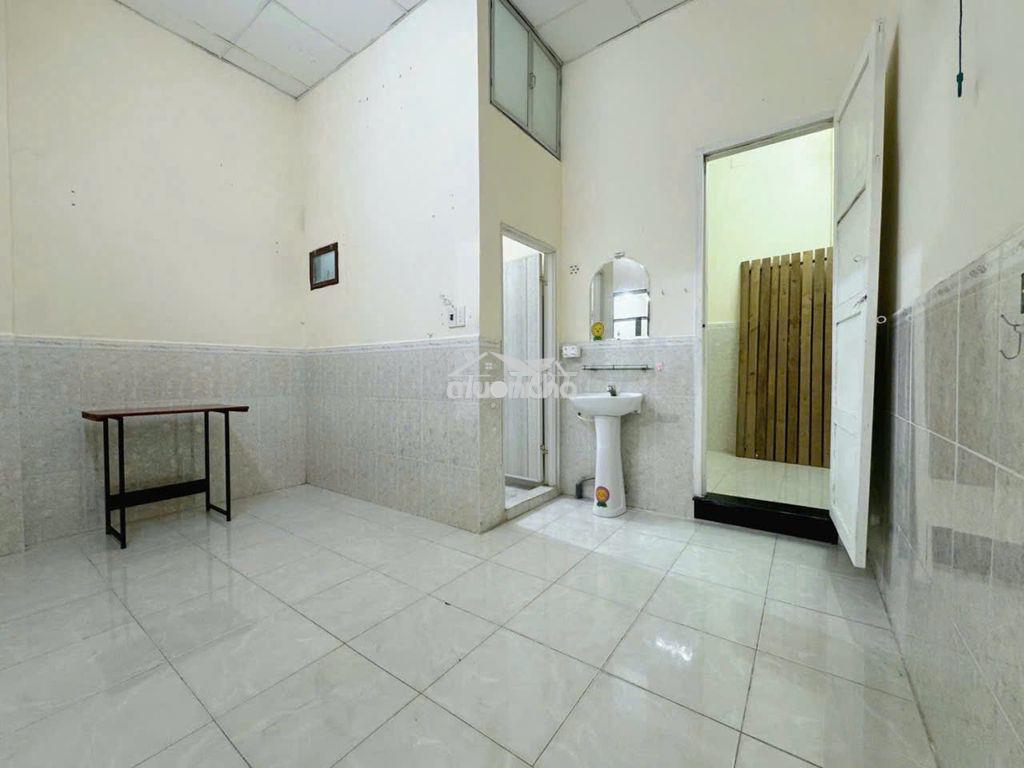 Nhà nc lê văn sỹ 2pn q3 gần mai văn ngọc trần quang diệu - 4