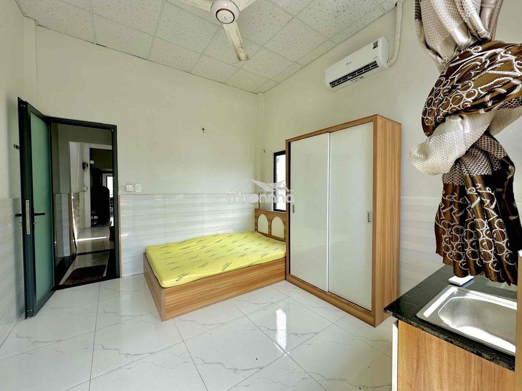 Chính chủ cho thuê căn hộ ngay mặt tiền đường - 2