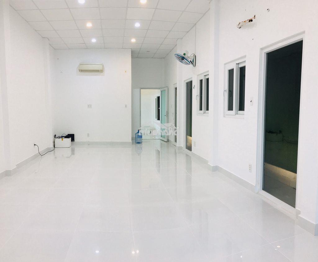 Chính chủ: nhà riêng quận 7, tdc phú mỹ đường to 20m,có nhà kho,13.5tr - 3