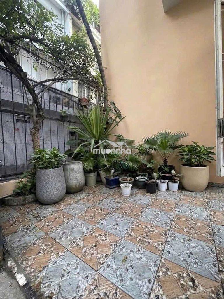 Cho thuê nhà căn góc khu k300. đường c18, p12, q. tân bình - 2