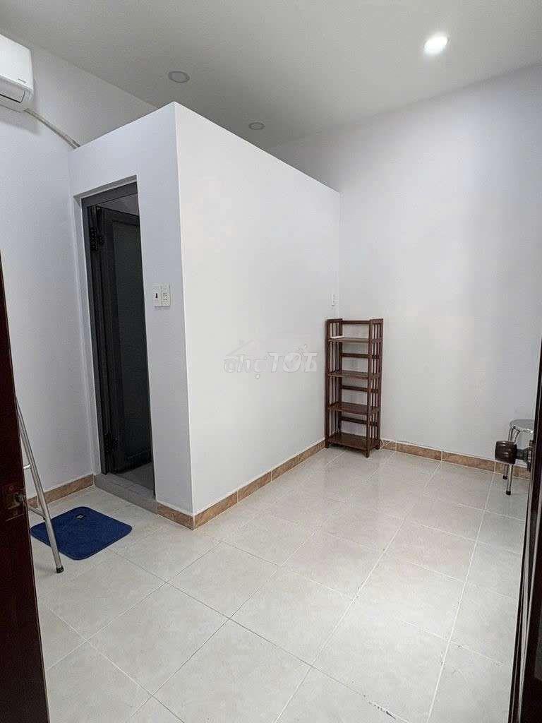 Nhà nc mới đẹp gần mt tr 2 lầu 3pn 3vs trần hữu trang  p11 q.phú nhuận - 4