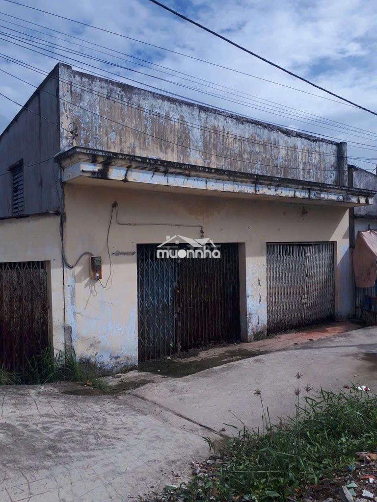 Bán nhà hẻm tải