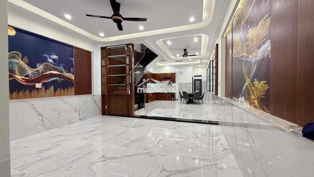 Biệt thự 2 lầu 1 trệt  p. đông hoà ,tpchm - 2