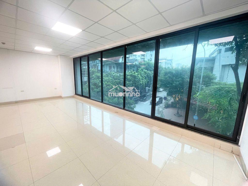 Văn phòng thông sàn dt 100m2, mặt tiền 9m, đường rộng ô tô đỗ cửa - 2