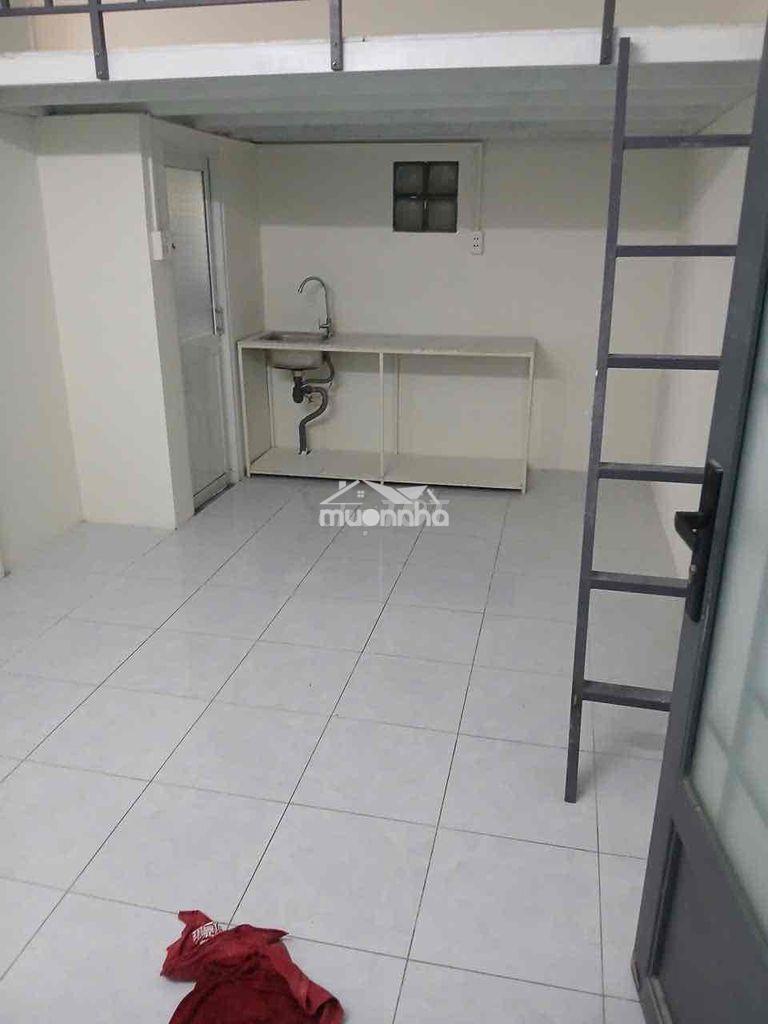 Phòng trọ có gác lửng cách đh văn lang 500m - 4