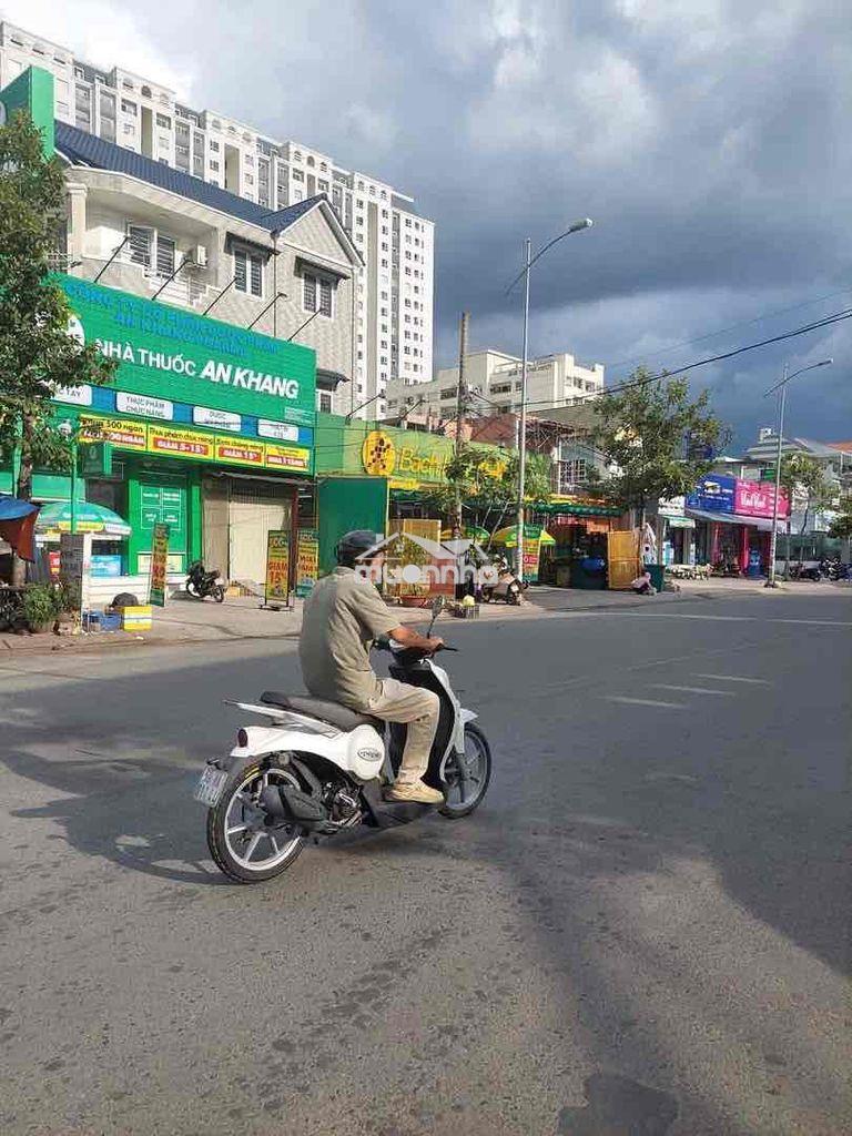 Nhà nguyên căn cho thuê 14tr/th đường 267a ba tơ p.7 quận 8 - 4